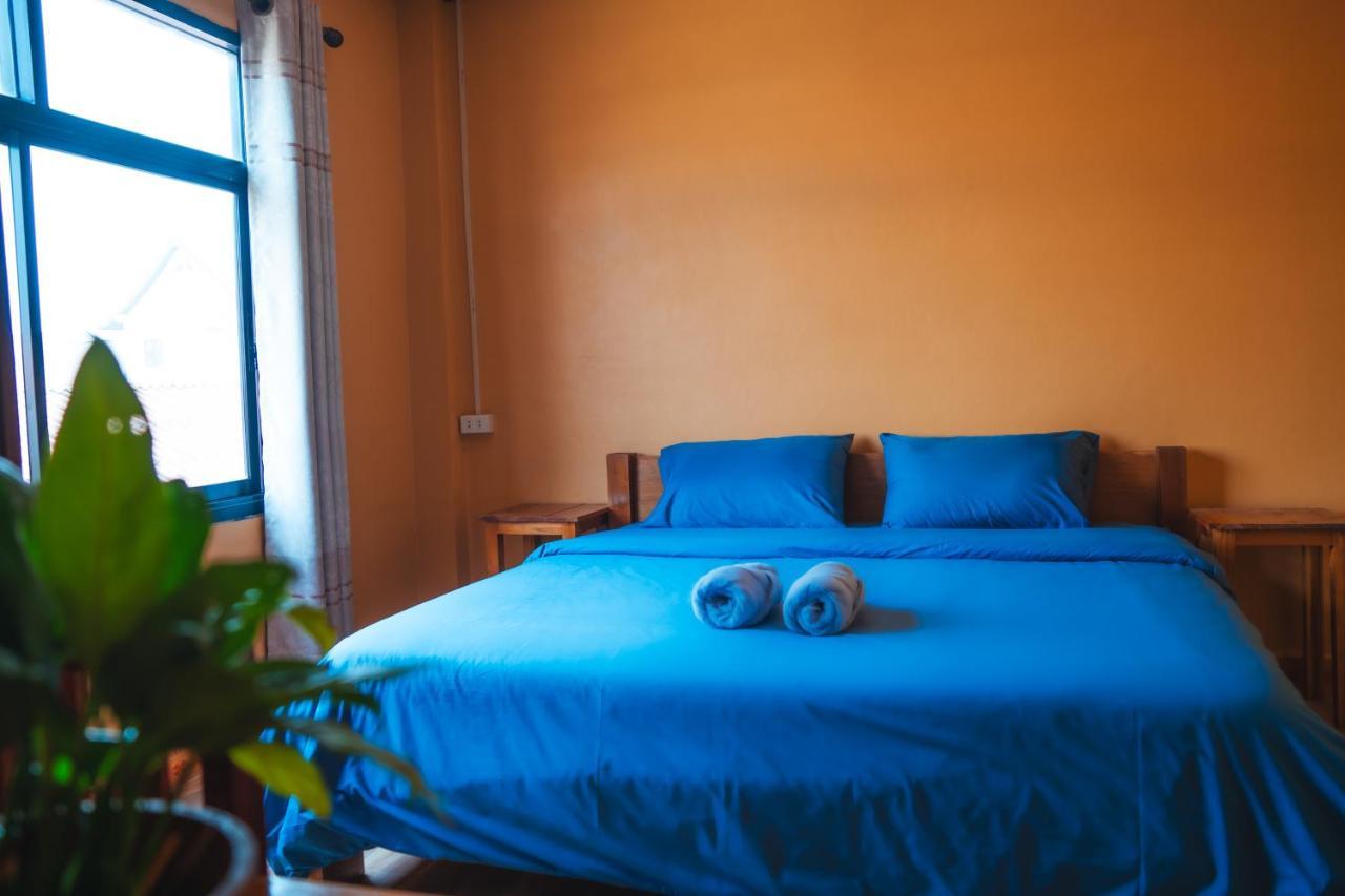 Vang Vieng Sunset Guesthouse & Restaurant Exterior photo
